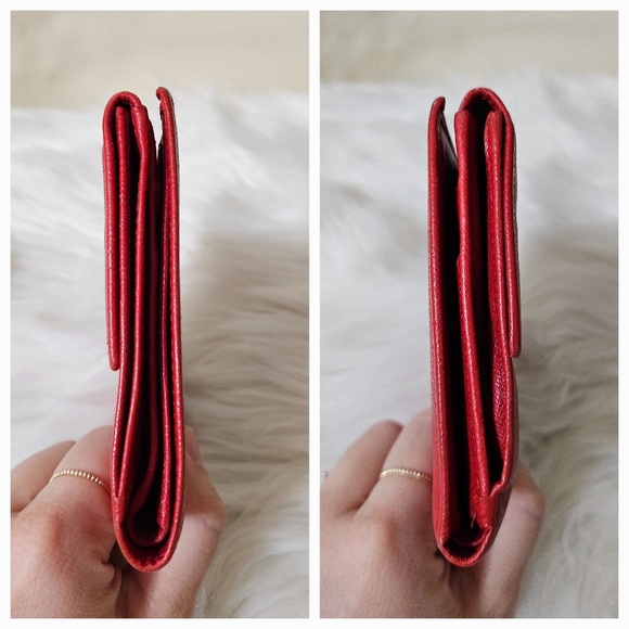 ❌SOLD❌ ♥️ Prada Wallet ♥️ - Picture 6 of 14